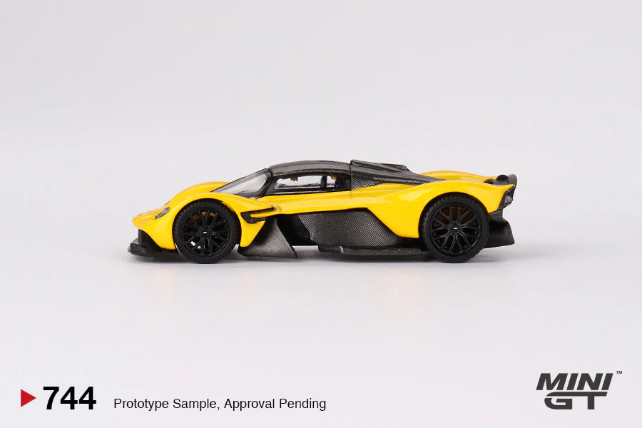 Mini GT - Aston Martin Valkyrie Sunburst Yellow - Scala 1/64 MGT00744 - Image 4