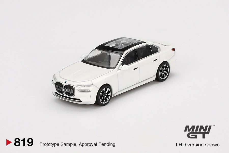 Mini GT - BMW i7 xDrive60 Mineral White - Scala 1/64 MGT00819-L