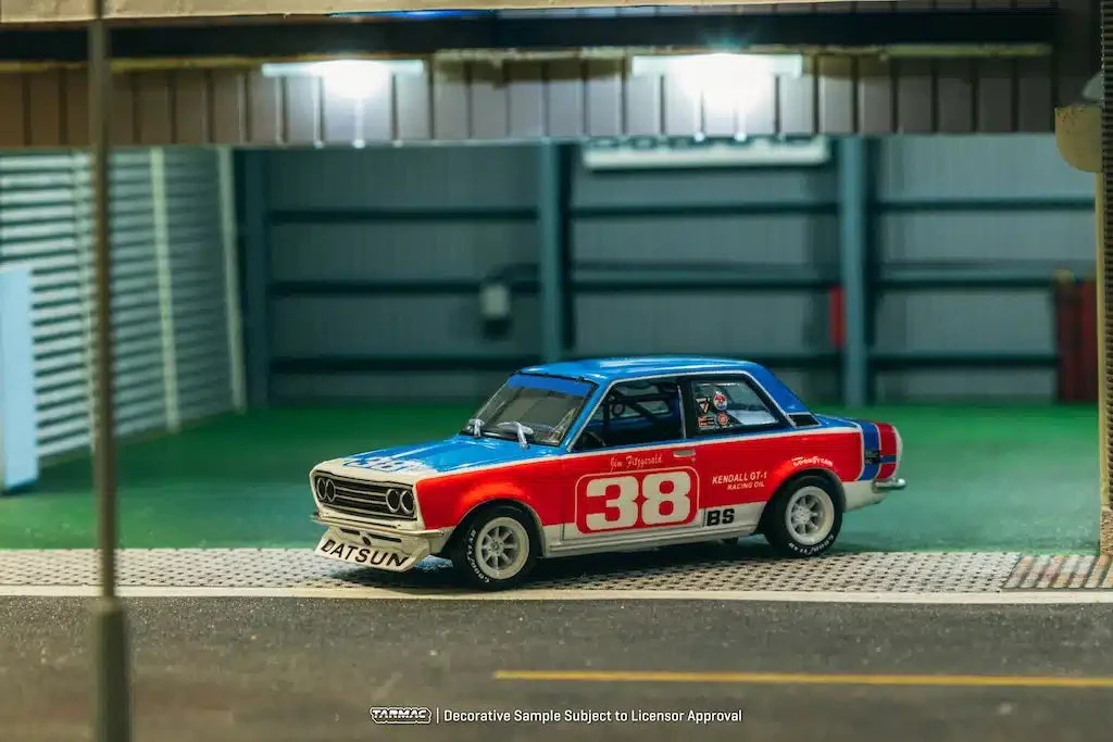 Tarmac Works - Datsun 510 SCCA National Championship 1973 Jim Fitzgerald - HOBBY64 - Scala 1/64 T64-052-73SCCA38 - Image 5