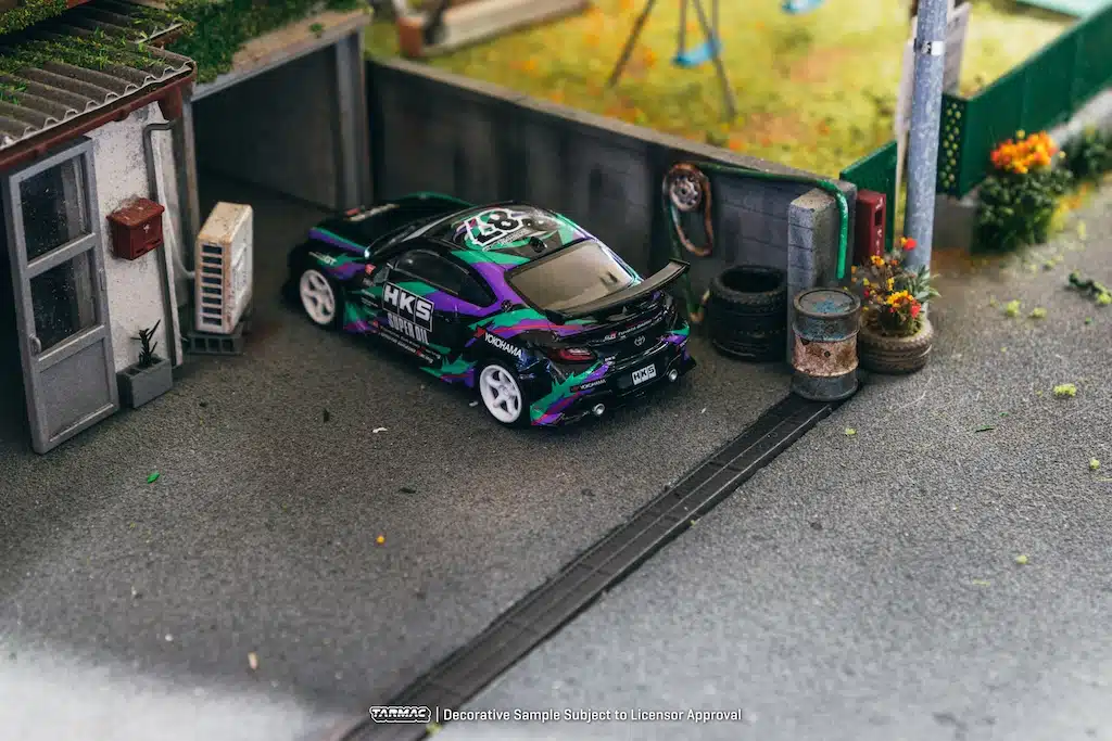 Tarmac Works - HKS Toyota GR86 Black - GLOBAL64 - Scala 1/64 T64G-038-BK - Image 3