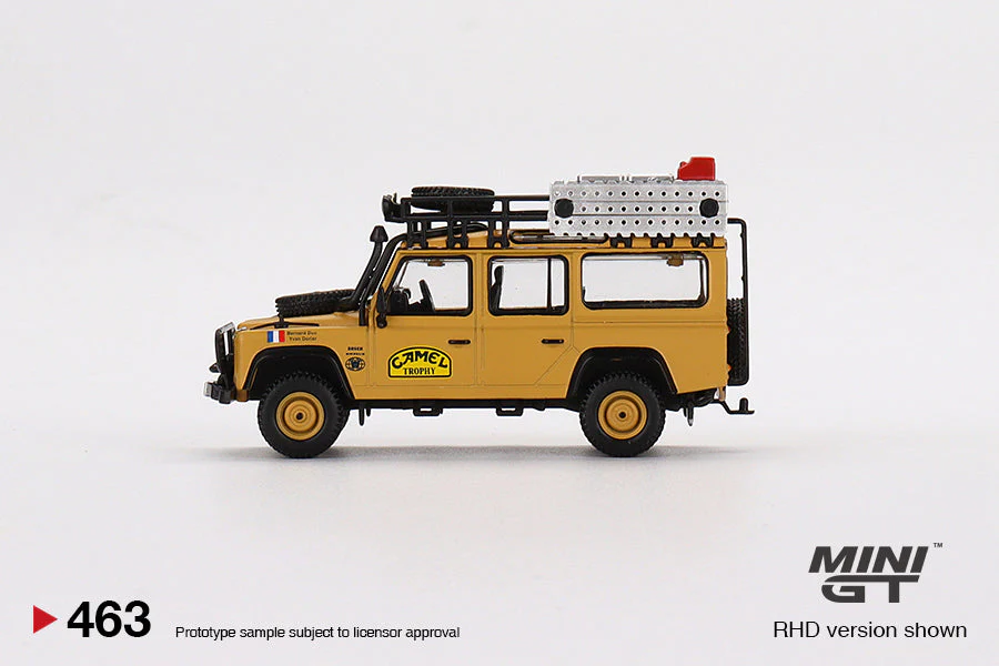Mini GT - Land Rover Defender 110 1989 Camel Trophy Amazon Team France - Scala 1/64 MGT00463-R - Image 4