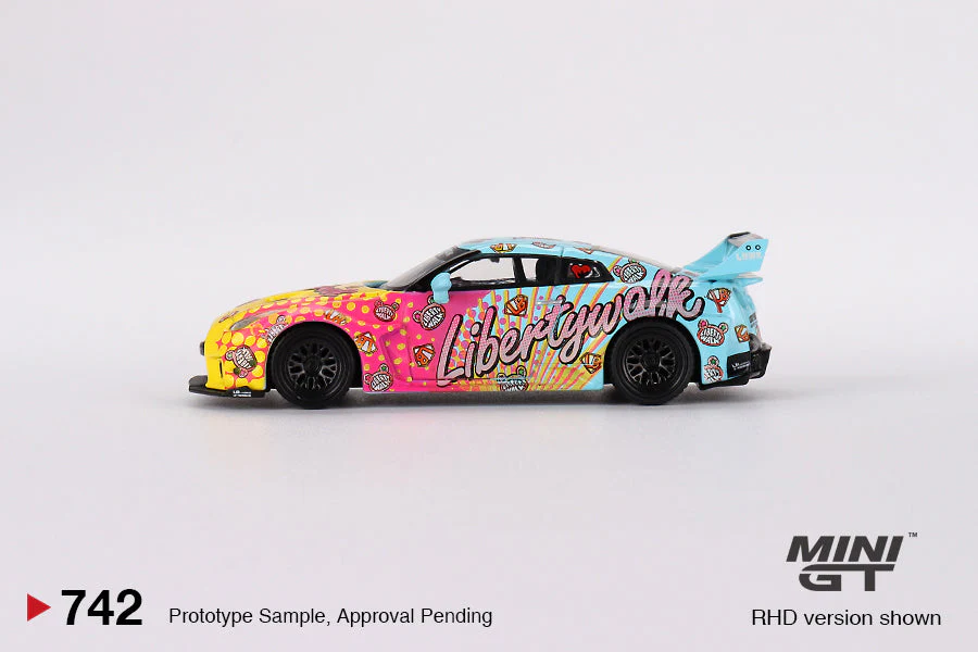 Mini GT - LB-Silhouette WORKS GT NISSAN 35GT-RR Ver.1 LBWK KUMA LDH - Scala 1/64 MGT00742-L - Image 4