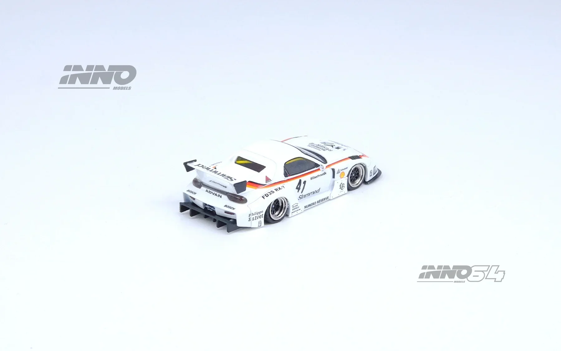 INNO64 - Mazda RX7 (FD3S) LB-Super Silhouette LBWK - Scala 1/64 IN64-LBWK-RX7-02 - Image 3