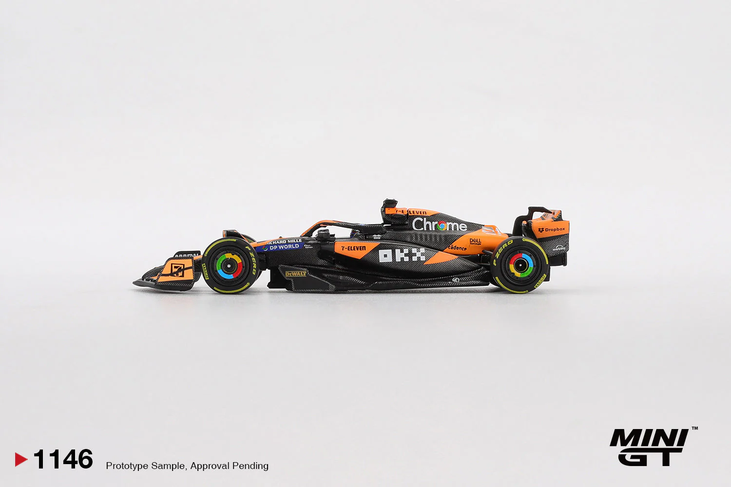 [PRE-ORDER] - Mini GT - McLaren MCL38 #81 Oscar Piastri 2024 F1 2024 Hungarian GP Winner - Scala 1-64 MGT01146-L - Image 3