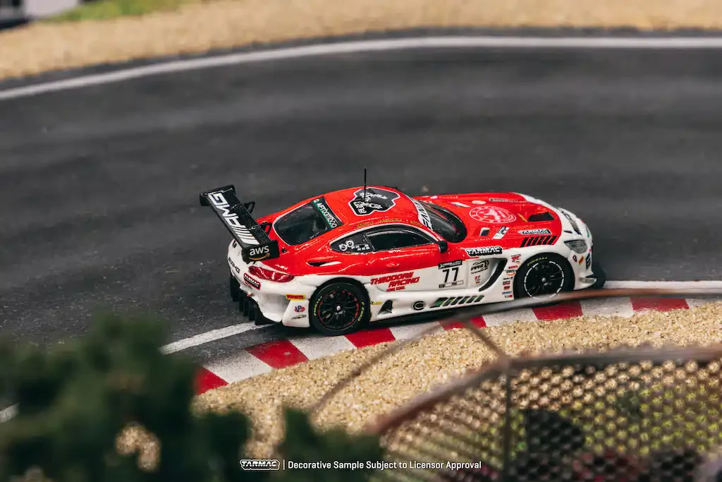 Tarmac Works - Mercedes-AMG GT3 Indianapolis 8 Hour 2022 Winner Craft-Bamboo Racing - HOBBY64 - Scala 1/64 T64-062-22IND77 - Image 4