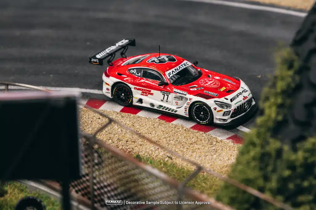 Tarmac Works - Mercedes-AMG GT3 Indianapolis 8 Hour 2022 Winner Craft-Bamboo Racing - HOBBY64 - Scala 1/64 T64-062-22IND77 - Image 5