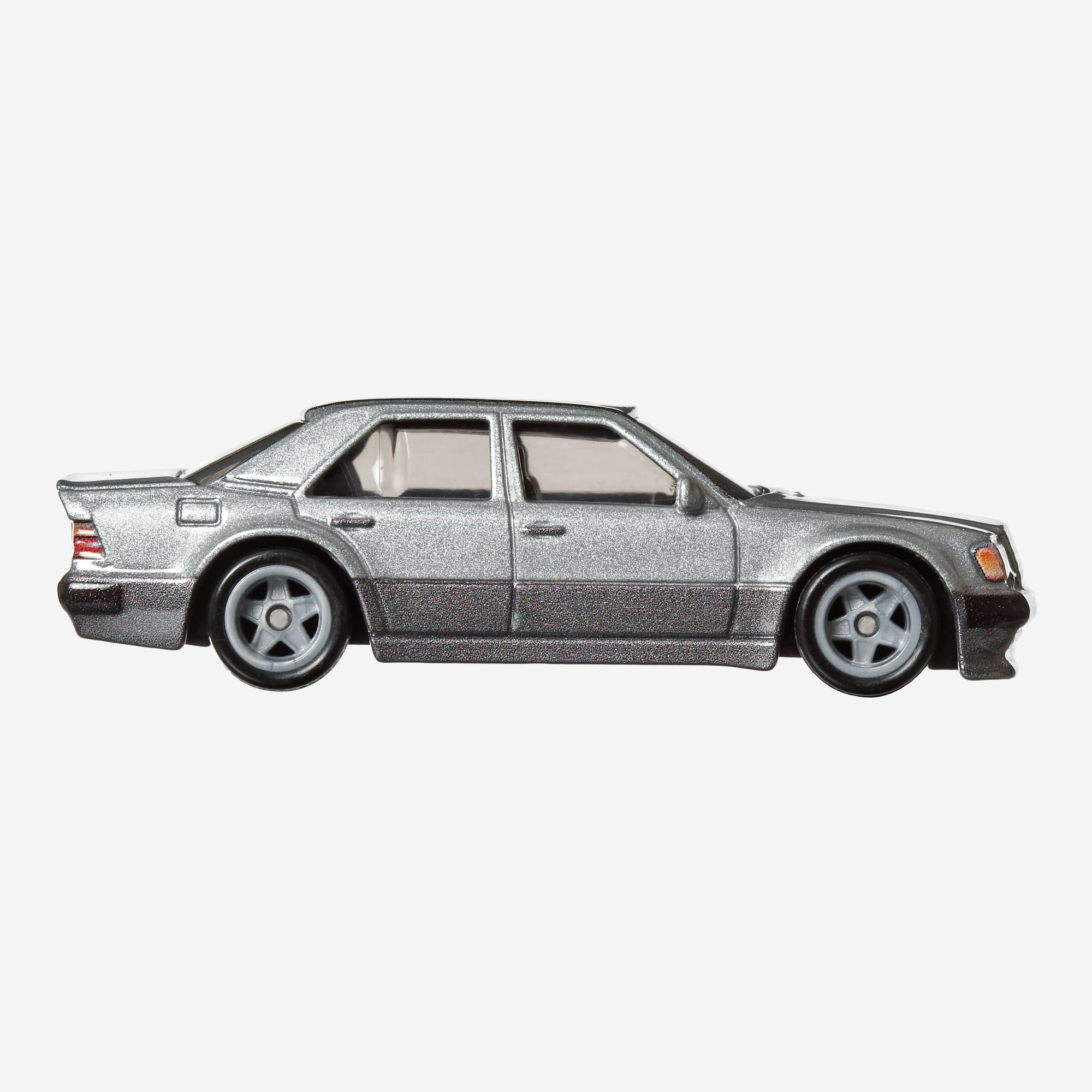 Hot Wheels Premium Mercedes-Benz 500E Silver - Series Car Culture - Scala 1/64 - Image 4