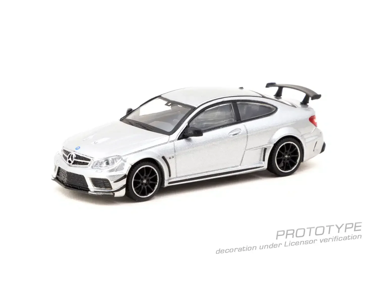 Tarmac Works - Mercedes-Benz C 63 AMG Coupé Black Series Silver Metallic - GLOBAL64 - Scala 1/64 T64G-009-SL - Image 2