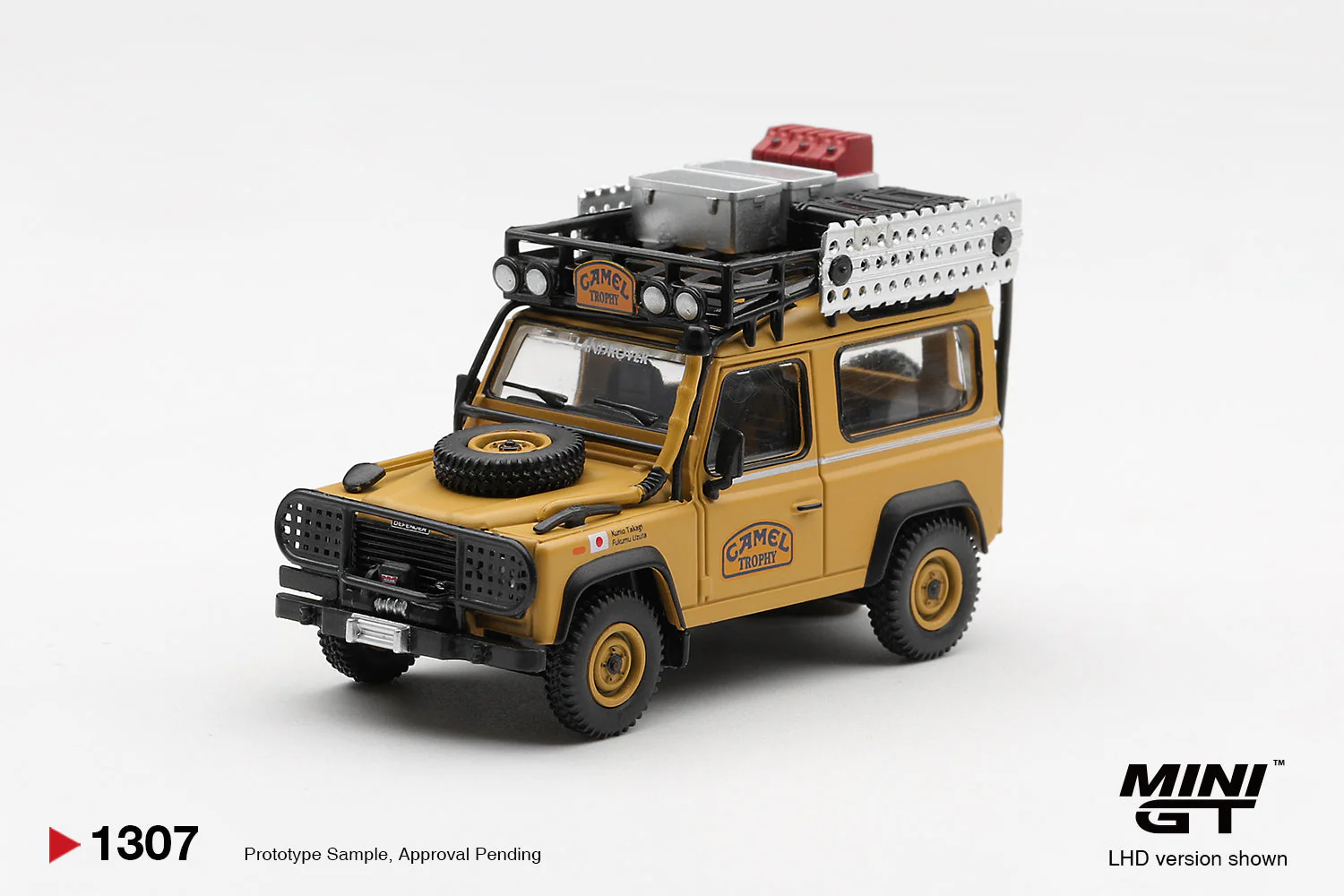 [PRE-ORDER] Mini GT - Land Rover Defender 90 Camel Trophy Borneo Team Japan 1985 – Scala 1/64 MGT01307-L