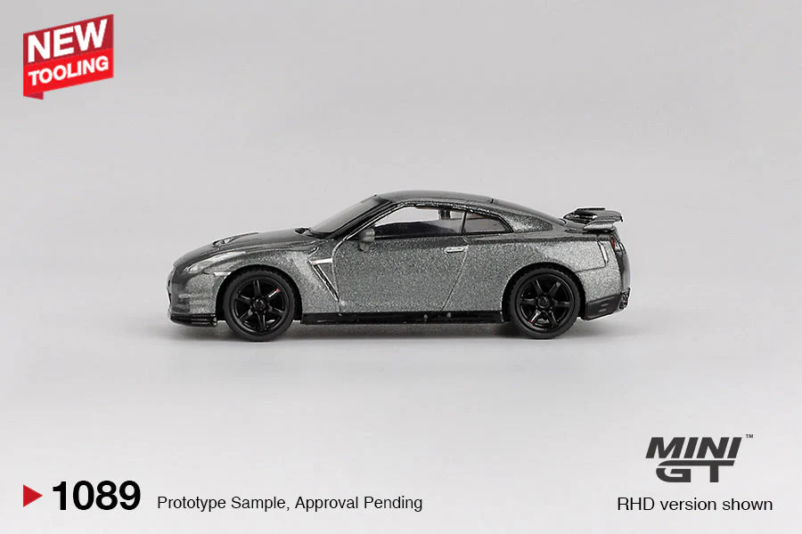 Mini GT - Nissan GT-R (R35) CRS Version Dark Metal Gray 2013 - Scala 1/64 MGT01089-R - Image 3