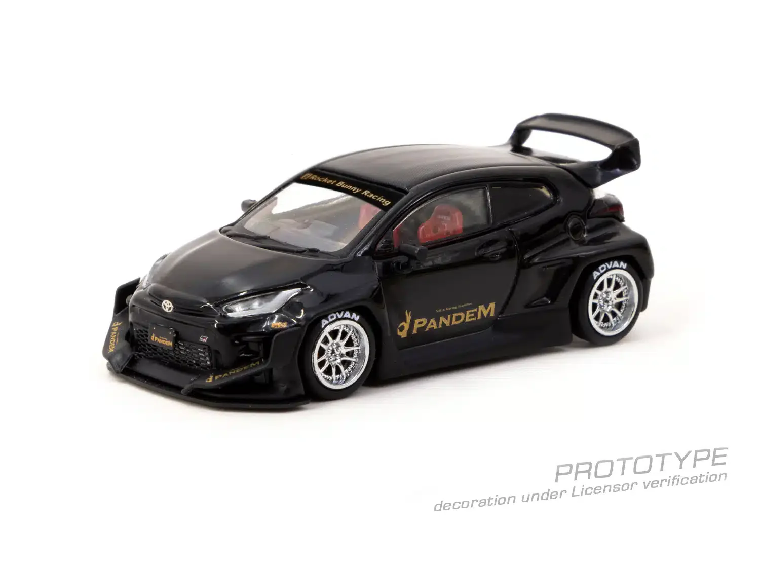 Tarmac Works - Pandem Toyota GR Yaris Black - ROAD64 - Scala 1/64 T64R-080-BK - Image 2