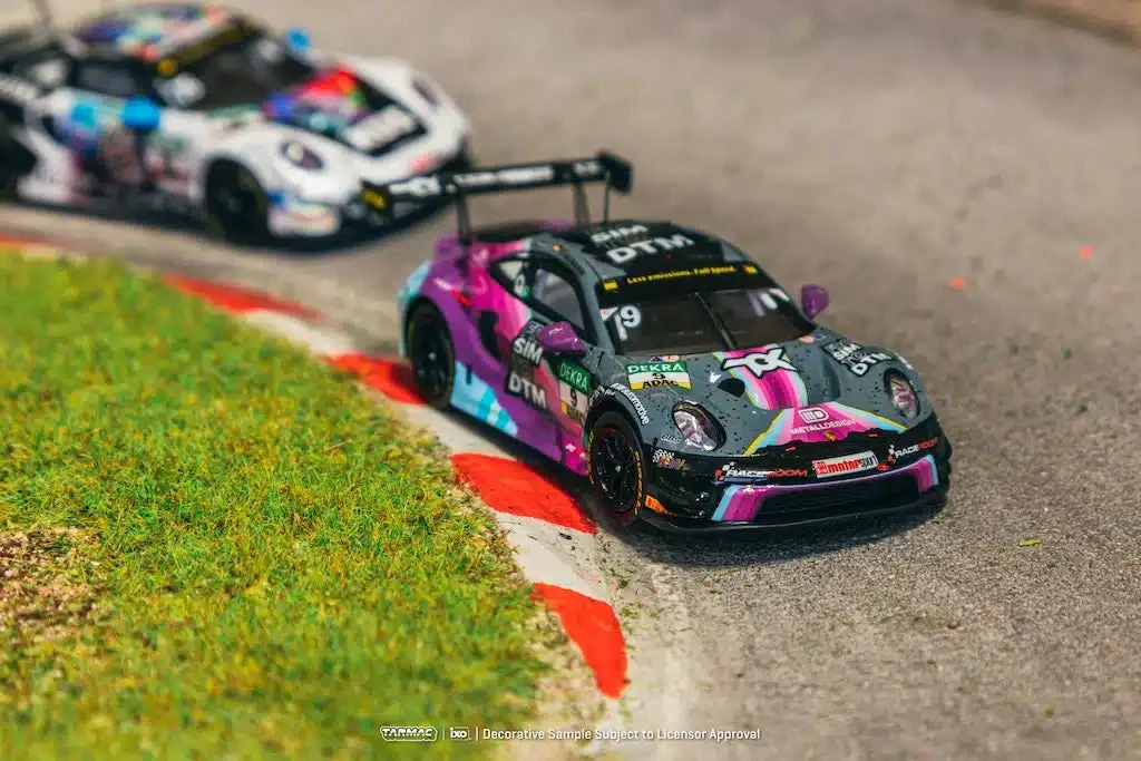 Tarmac Works - Porsche 911 GT3 R DTM 2023 Tim Heinemann - HOBBY64 - Scala 1/64 T64-084-23DTM09 - Image 5