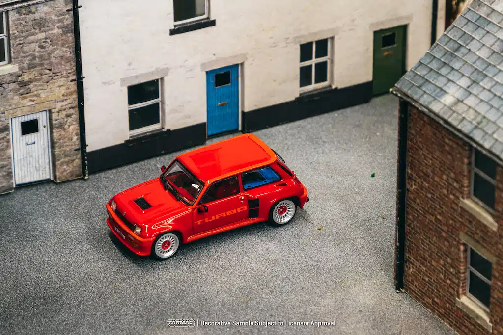 Tarmac Works - Renault 5 Turbo Red- ROAD64 - Scala 1/64 T64R-TL060-RED - Image 5