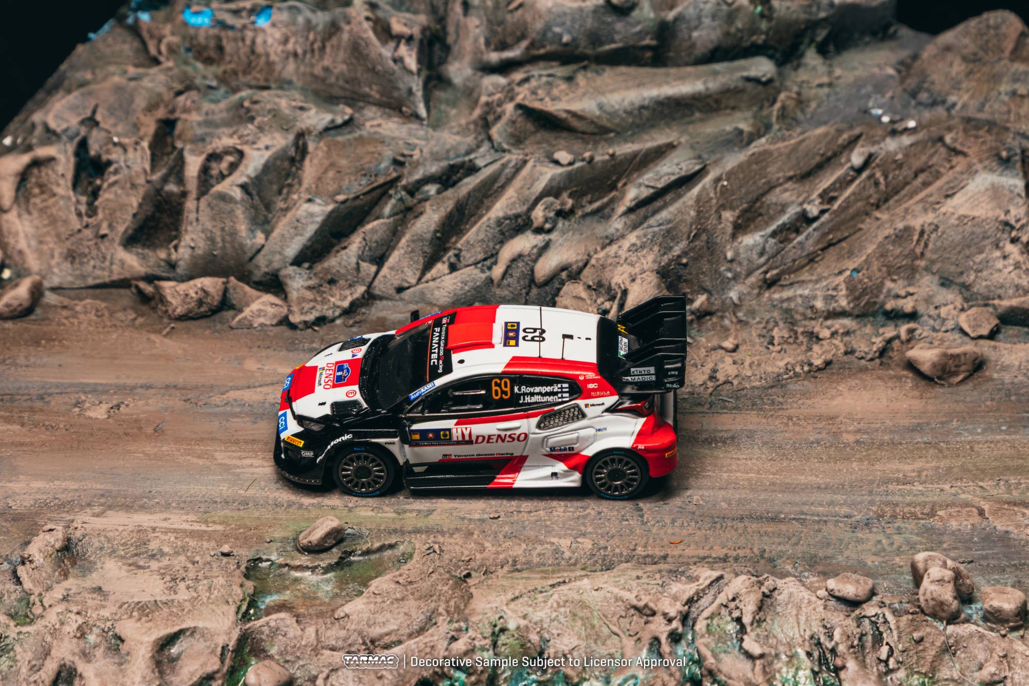 [PRE-ORDER] Tarmac Works - Toyota GR YARIS Rally1 HYBRID KALLE ROVANPERÄ Central European Rally 2023 WRC - HOBBY64 - Scala 1/64 T64-085-23CER69 - Image 3