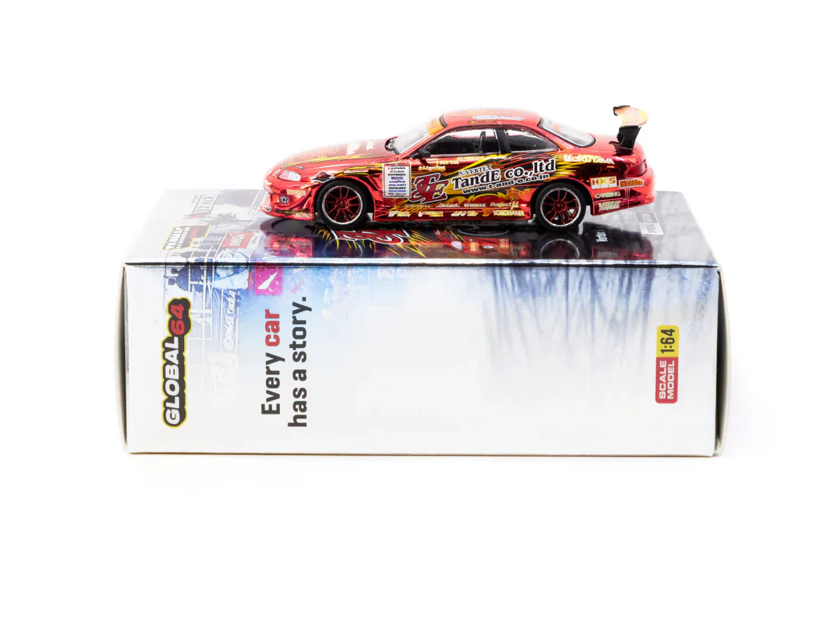 Tarmac Works - Toyota VERTEX Ridge TE3006 Soarer Chrome Red - Tokyo Auto Salon 2026 Special Edition - GLOBAL64 - Scala 1/64 T64G-080-TE3006 - Image 4