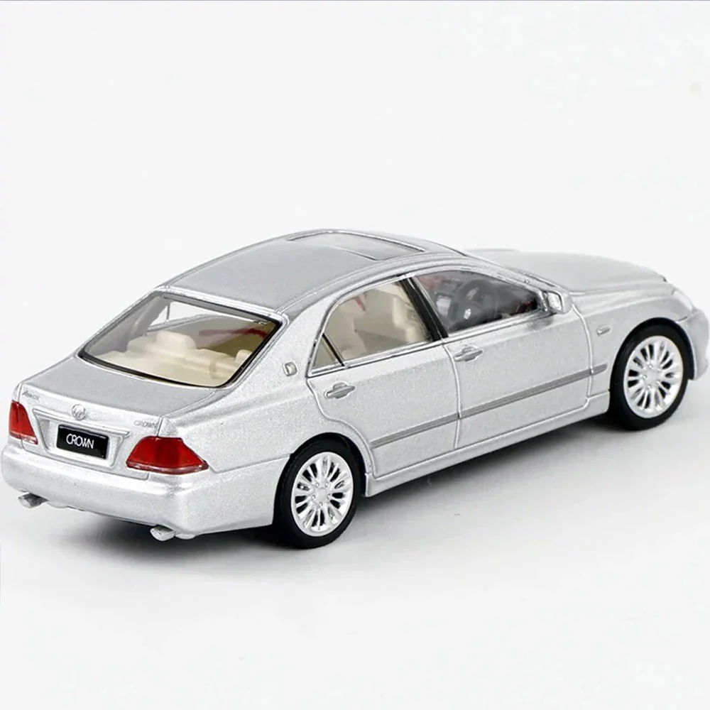 JKM Toyota Crown 2007 Silver - Scala 1/64 - Image 2